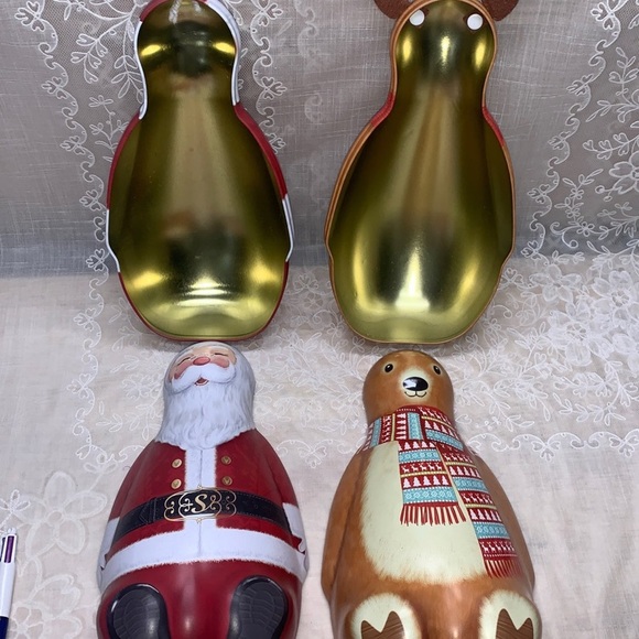 Set of two 3-D 12" tins: Reindeer & Santa Claus - Picture 9 of 11